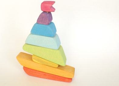 пирамидка кораблик - деревянная развивающая игрушка