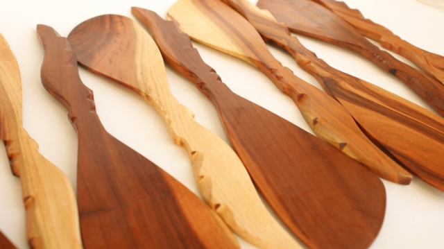 Лопатка деревянная для кухни из дерева сливы | Лес домой